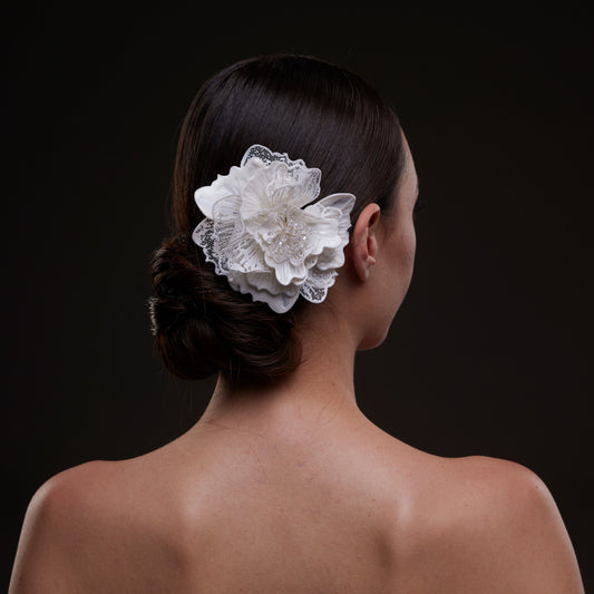 Elegant White Flower Bridal Hair Comb