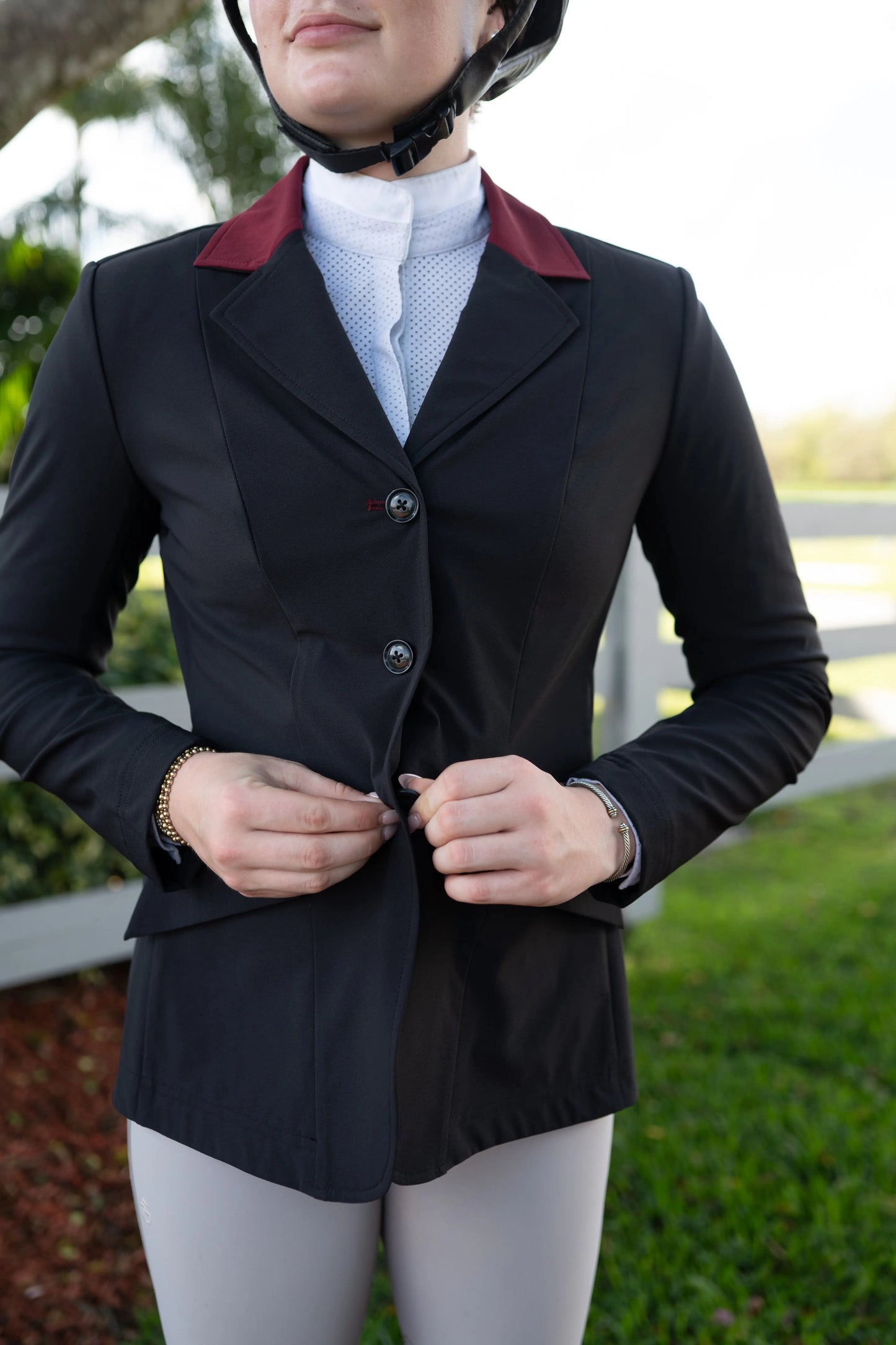 Grand Prix Ladies EQJ Classic 3 Button Show Jacket, Black with Burgundy Collar