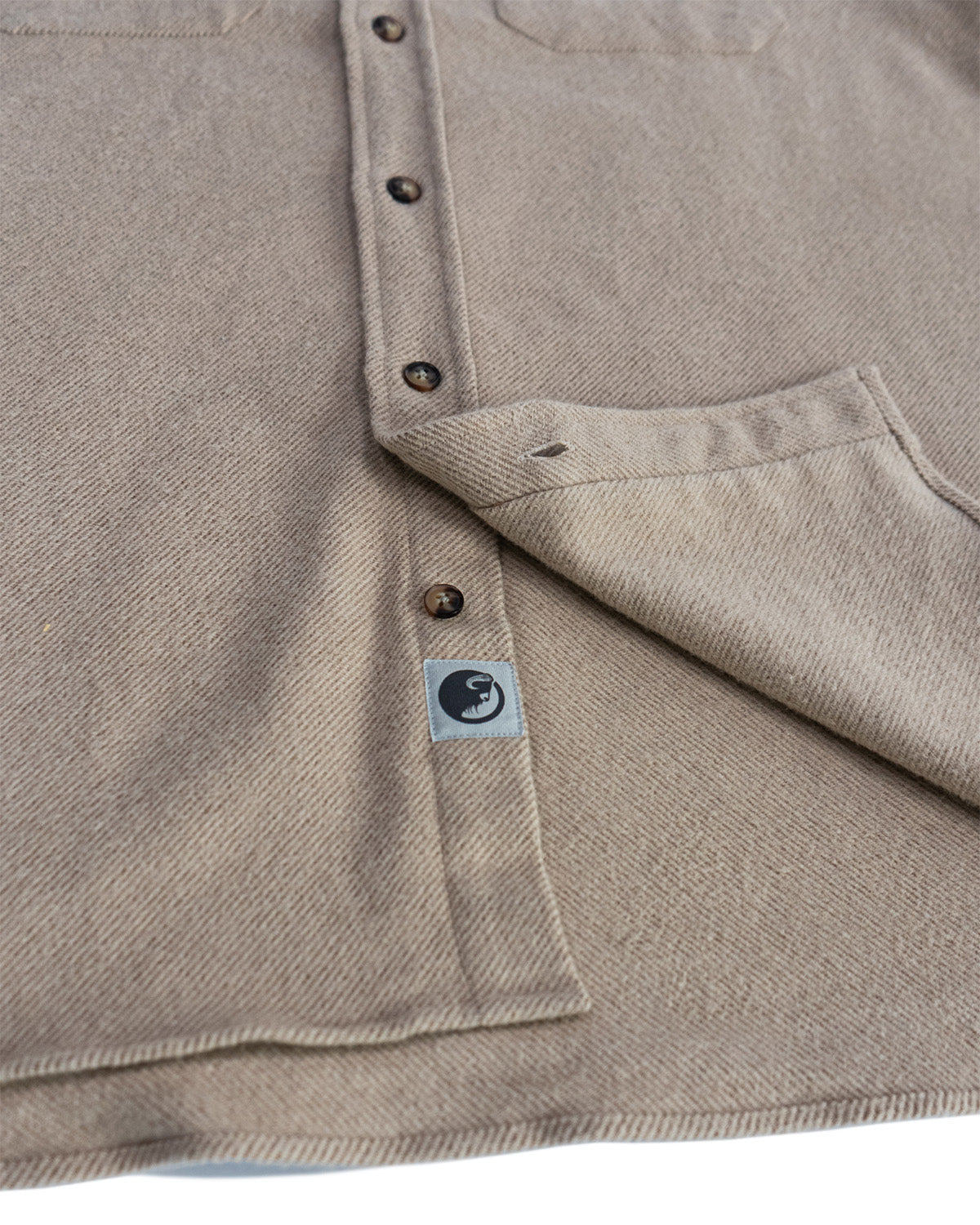 Grand Flannel, Camel