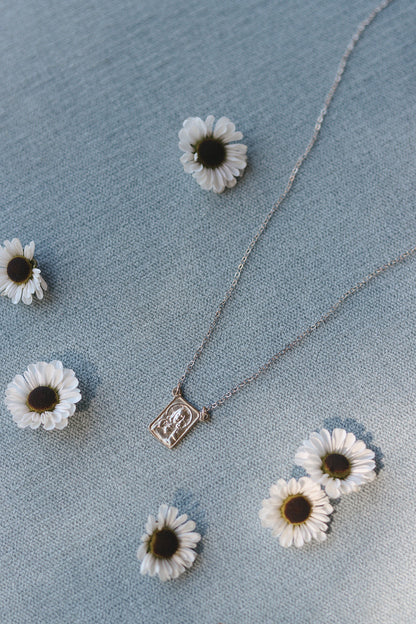 Silver Scapular