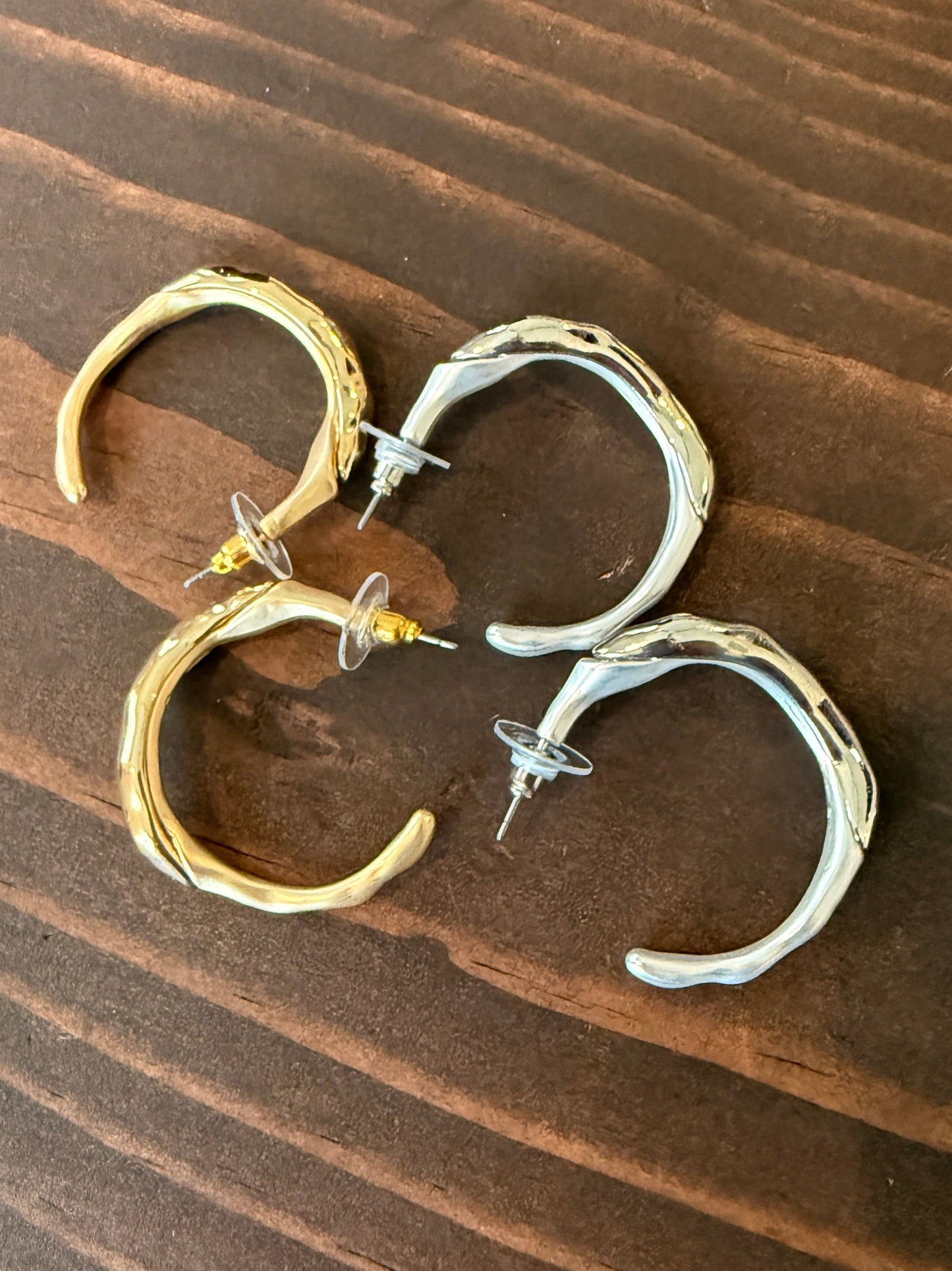 wavy hoop earrings