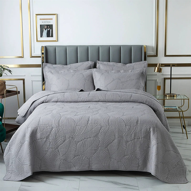 Export High-Grade Plain Embroidered Two Sides Palm Leaf Bedspread