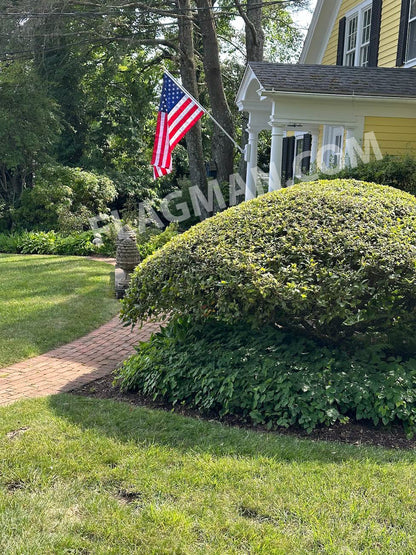 Non Tangle Flagpole Kit w/ Flag, Adjustable Bracket & Aluminum Pole