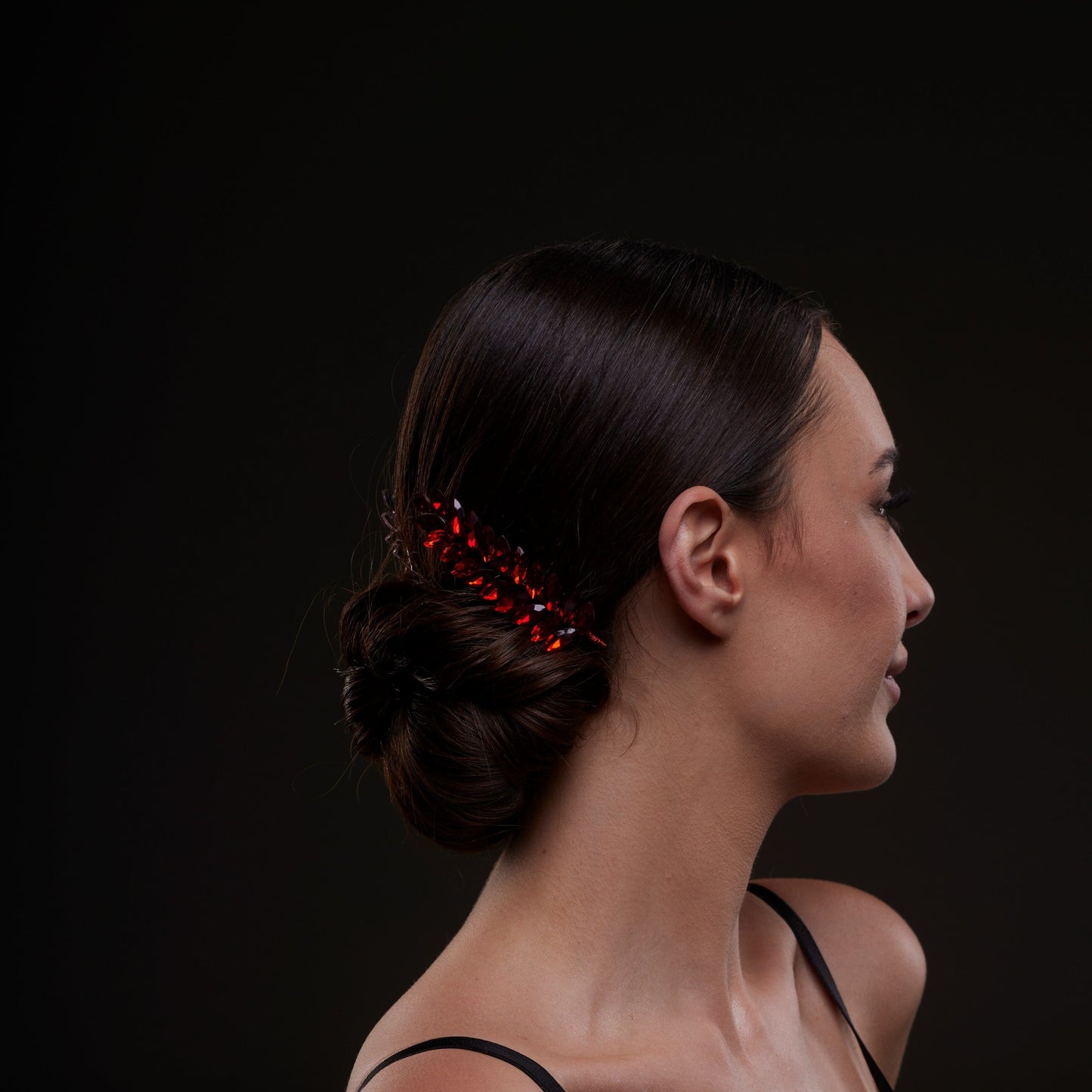 Elegant Red Crystal 2-Piece Hair Comb Set