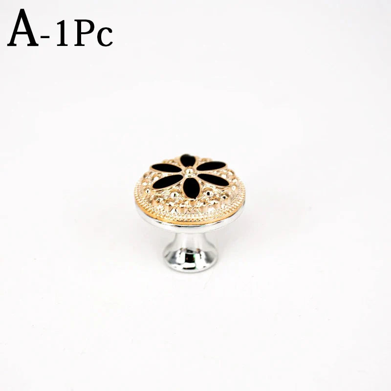 New European Single Hole Handle Gold Luxury Flower Pattern Furniture Cabinet Knobs For Home Wardrobe Door Handles Hardware