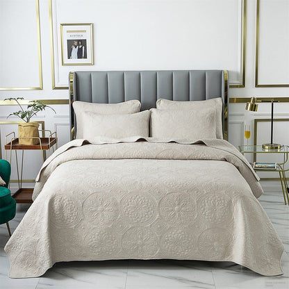 Export High-Grade Plain Embroidered Two Sides Palm Leaf Bedspread