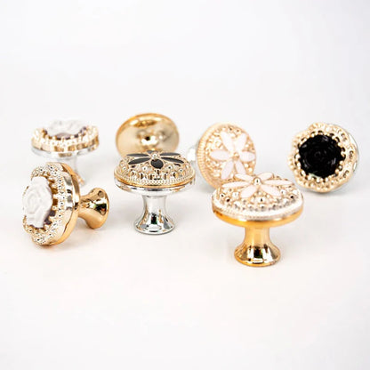 New European Single Hole Handle Gold Luxury Flower Pattern Furniture Cabinet Knobs For Home Wardrobe Door Handles Hardware