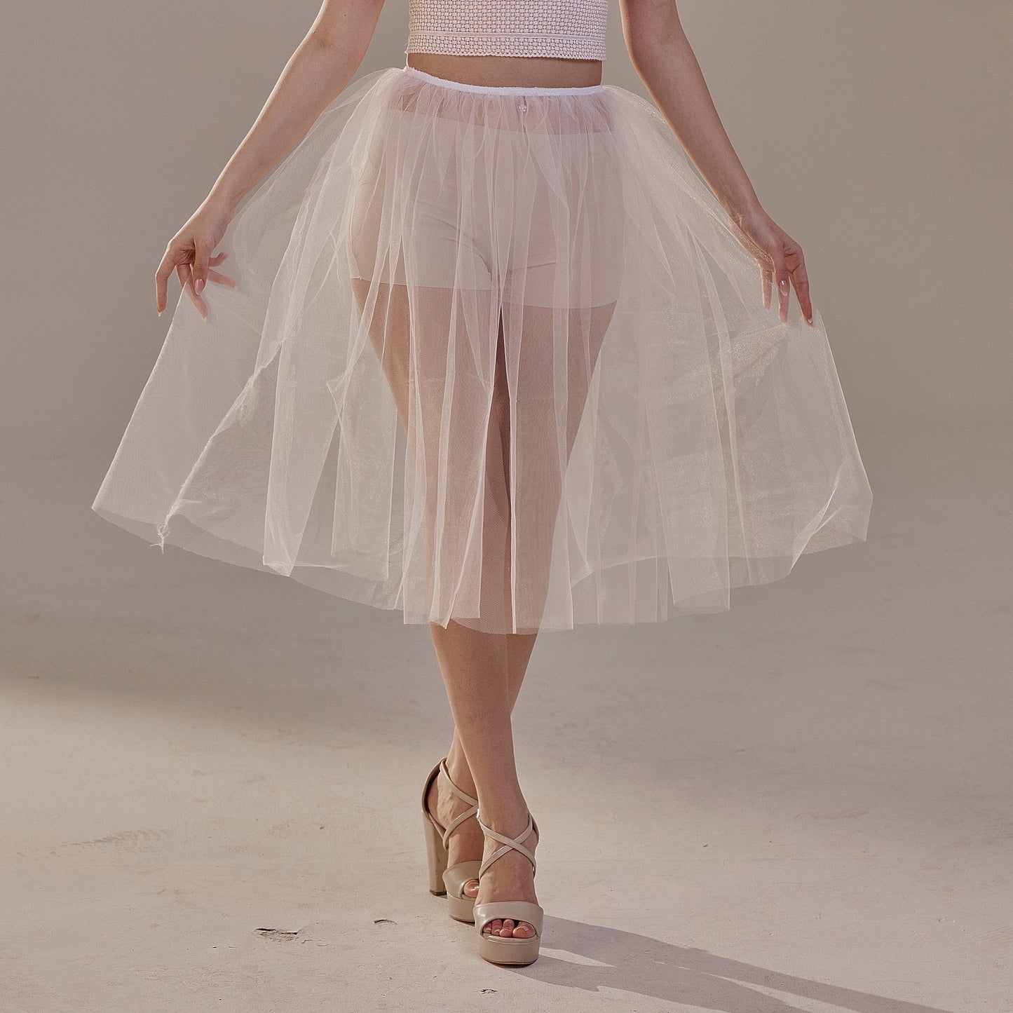 Short Soft White Tulle Skirt for Women , Flowy Mini Tulle Skirt, Bridal Party Skirt, Bachelorette Skirt