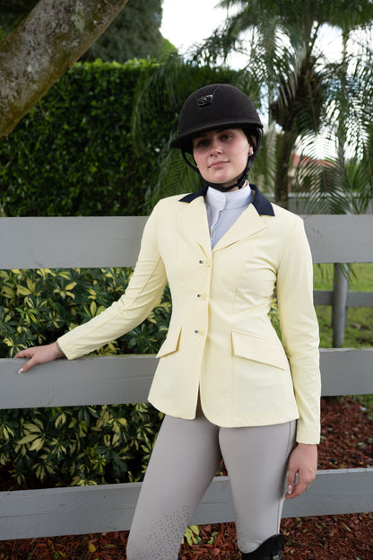 Grand Prix Ladies EQJ 3 Button Show Coat, Butter with Navy Collar