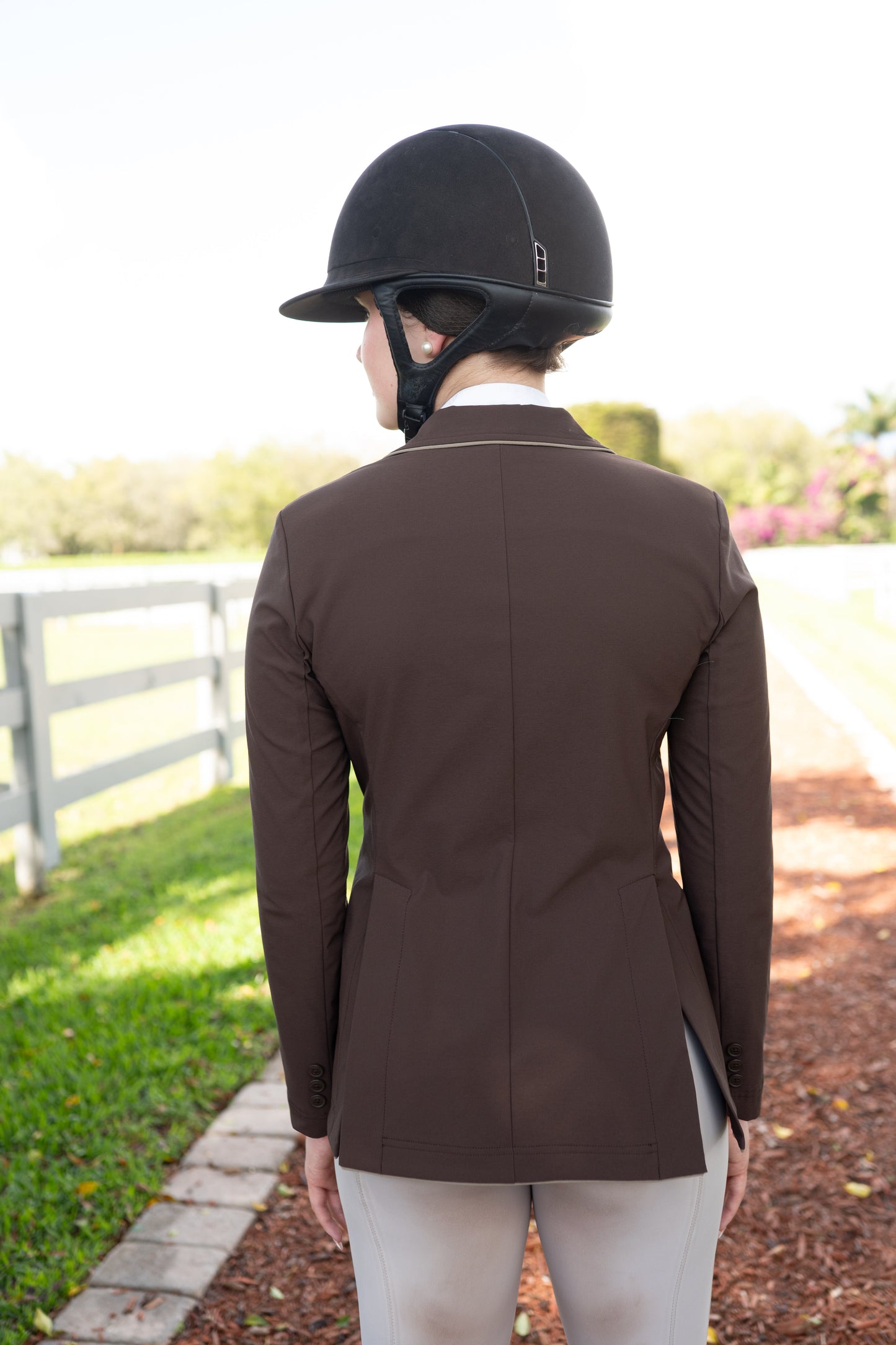 Grand Prix Ladies EQJ 3 Button Show Coat, Chocolate with Tan Piping