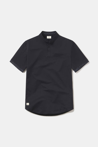 Catalyst Polo | Mantra Collar | Palm Contrast