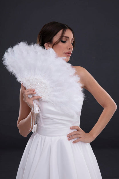 Luxurious Hand Fan with Feather