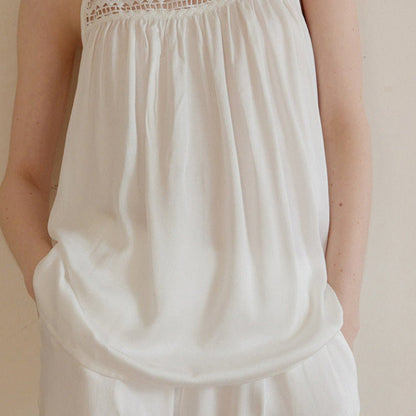 Amie Lace Collar Satin Lightweight Pajama Set / White