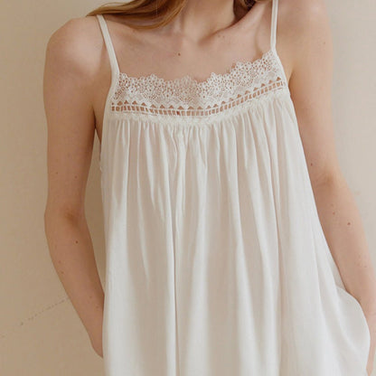 Amie Lace Collar Satin Lightweight Pajama Set / White