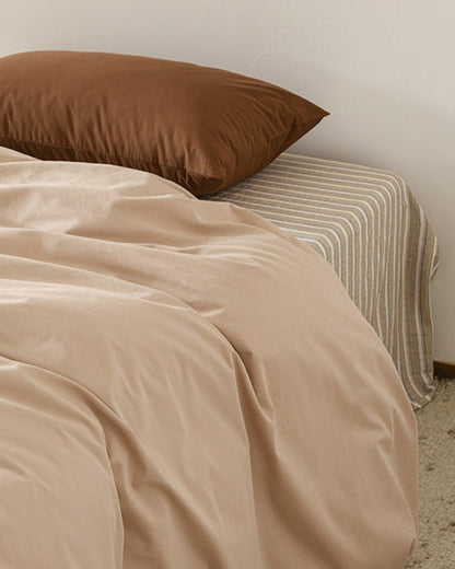 Ava Vintage Striped Cotton Bedding Set / Beige Striped