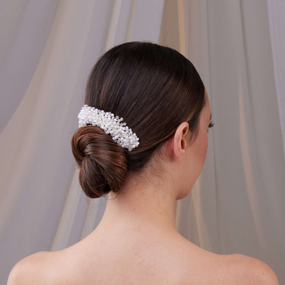 Elegant Pearl and Crystal Bridal Hair Comb