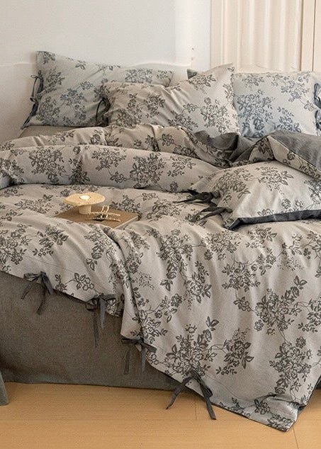 Bonnie Ribbon Bow Tie Floral Bedding Set / Blue