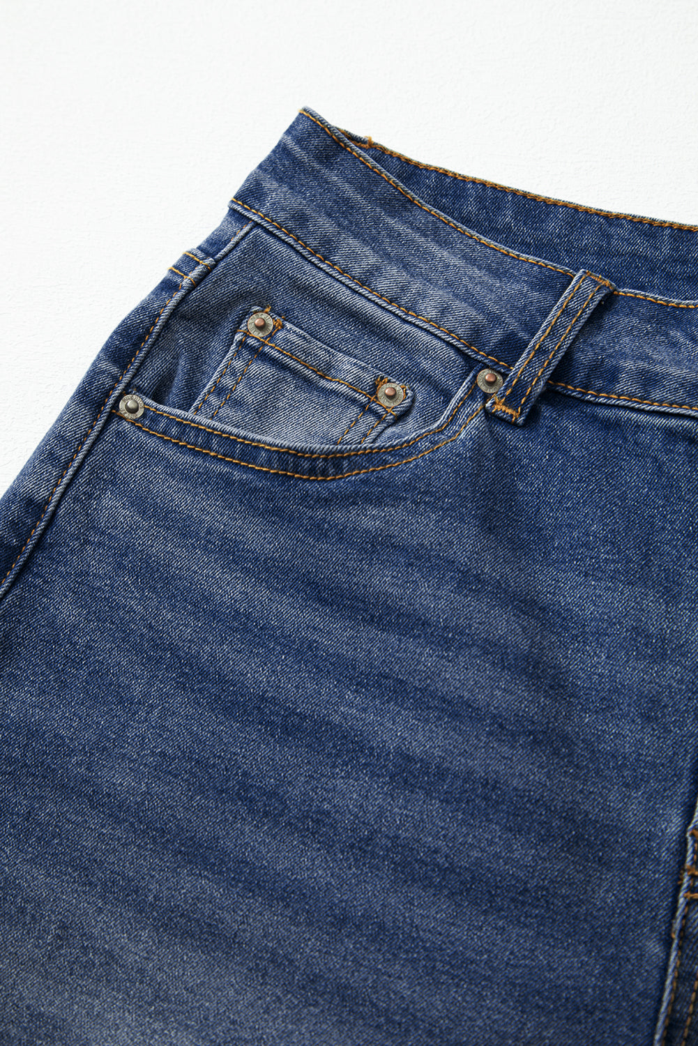 Kamiyah High Rise Loose Jeans