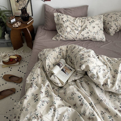 Cottage Floral Bedding Set / Dusty Purple