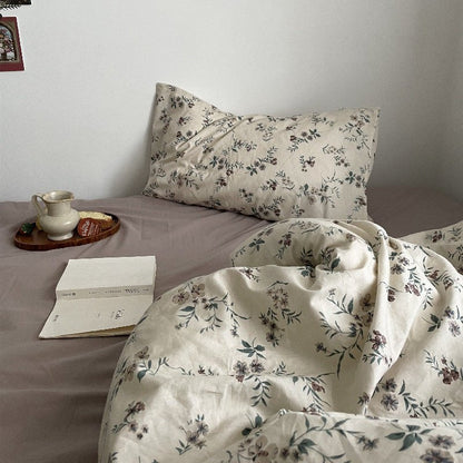 Cottage Floral Bedding Set / Orange Beige