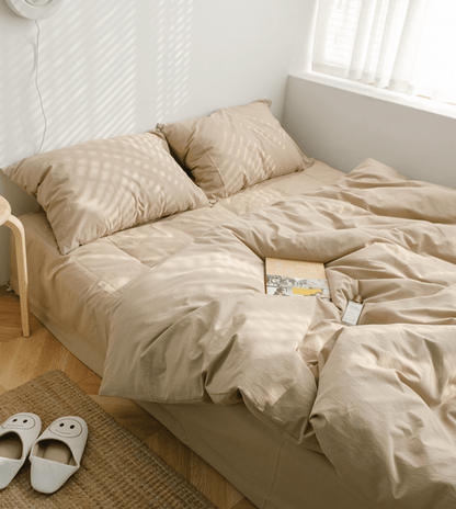 Earth Tone Bedding Set / Dark Blue