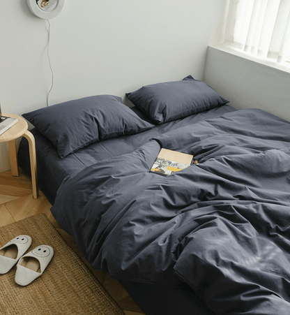 Earth Tone Bedding Set / Dark Blue