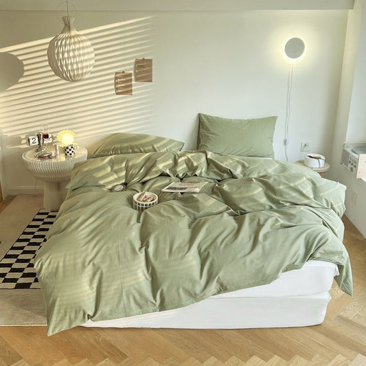 Earth Tone Bedding Set / Moss Green