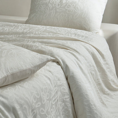 Elin Tencel Silky Jacquard Bedding Set / Bouquet