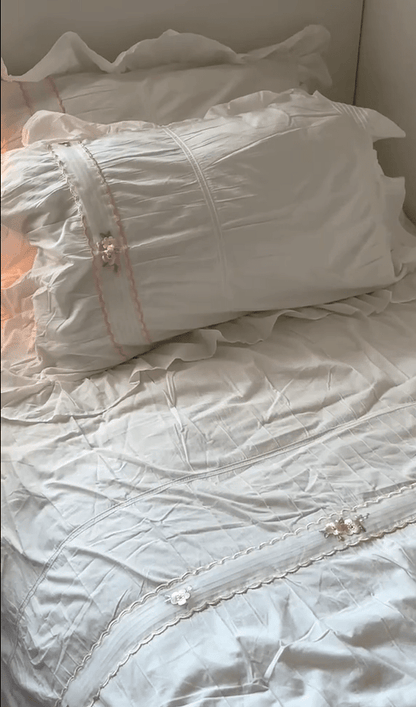 Embroidered Lace Ruffle Bedding Set / Pink