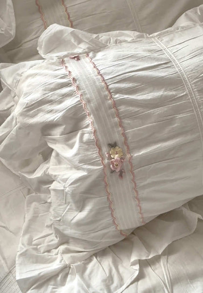 Embroidered Lace Ruffle Bedding Set / Pink