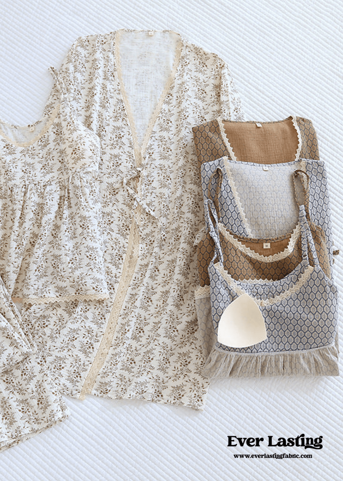 Floral V Tank and Long Pants with Cardigan Cotton Pajama Set / Blue