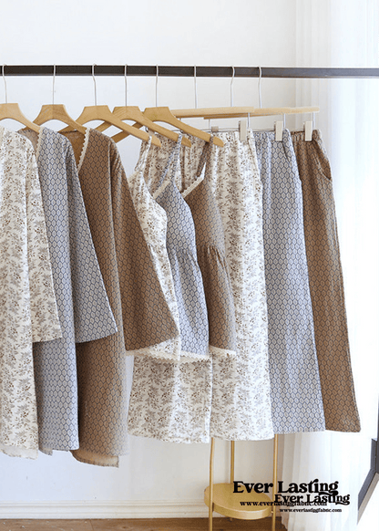 Floral V Tank and Long Pants with Cardigan Cotton Pajama Set / White