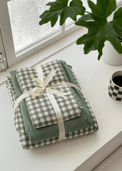 Gingham Bedding Set / Pink