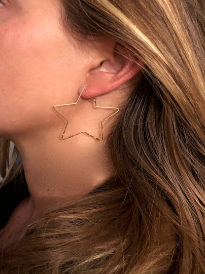 hammered star wire earrings