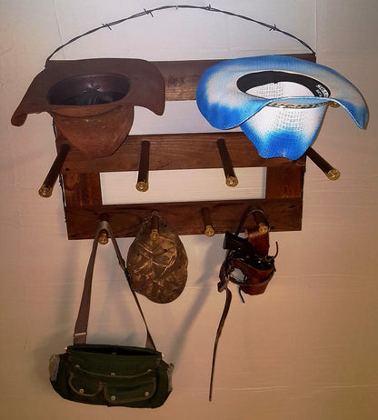The 4-Hatter: Horizontal Wall-Hanging Western Organization