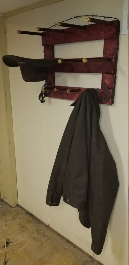 The 4-Hatter: Horizontal Wall-Hanging Western Organization