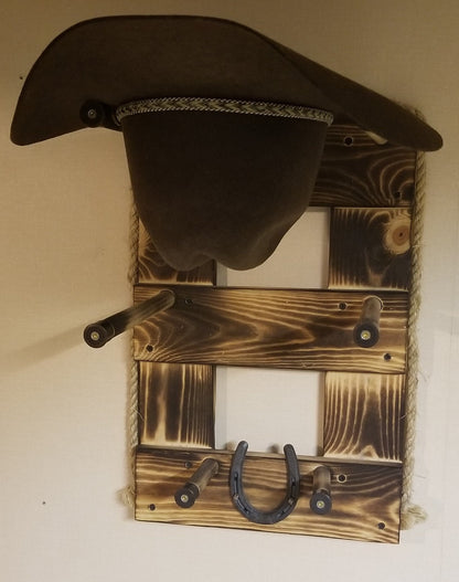 The 2-Hatter: Vertical Wall-Hanging Western Organization