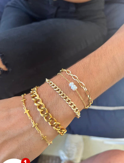 Little Cross Bracelet