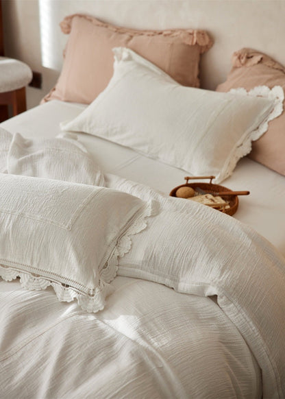 Isadora Lace Ruffle Double Gauze Bedding Set / Brown