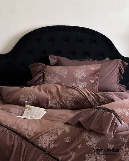 Jacquard Gilded Velvet Ruffled Bedding Set / Brown