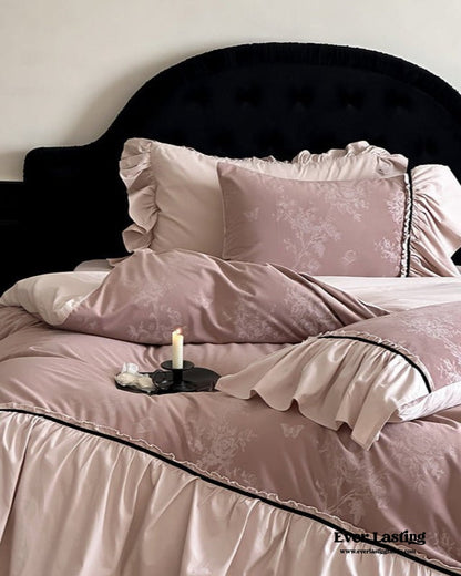 Jacquard Gilded Velvet Ruffled Bedding Set / Brown