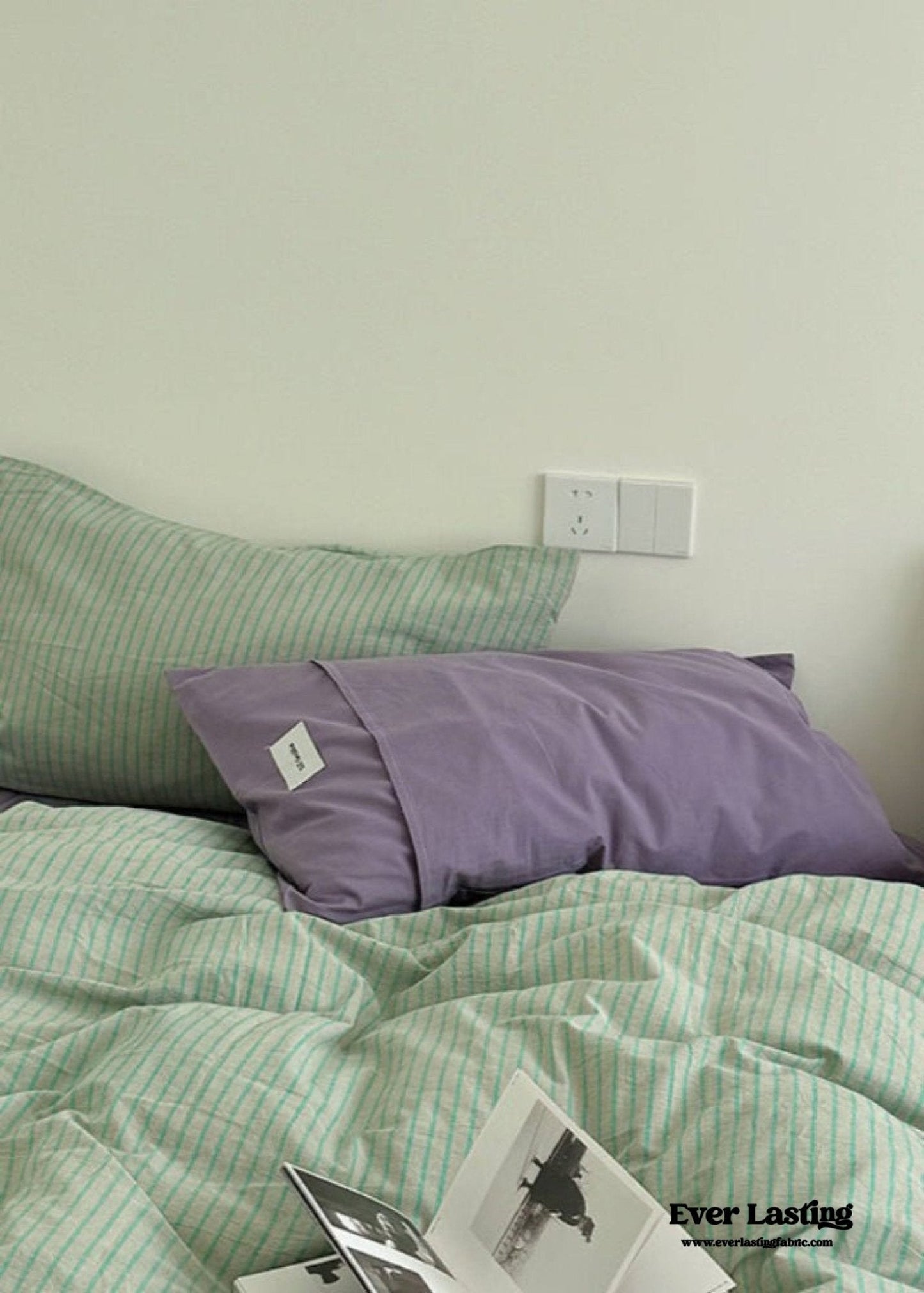 James Striped Bedding Set / Purple