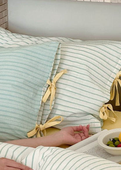 Josie Bow Tied Stripe Pillowcases / Purple