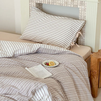 Josie Bow Tied Stripe Pillowcases / Green