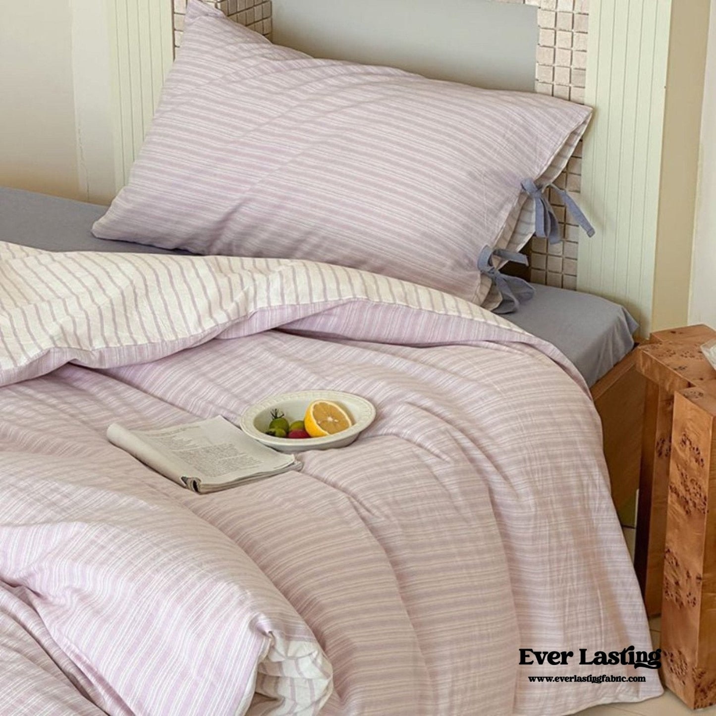 Josie Bow Tied Striped Bedding Set / Blue