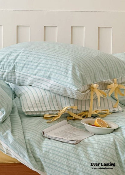 Josie Bow Tied Striped Bedding Set / Pink