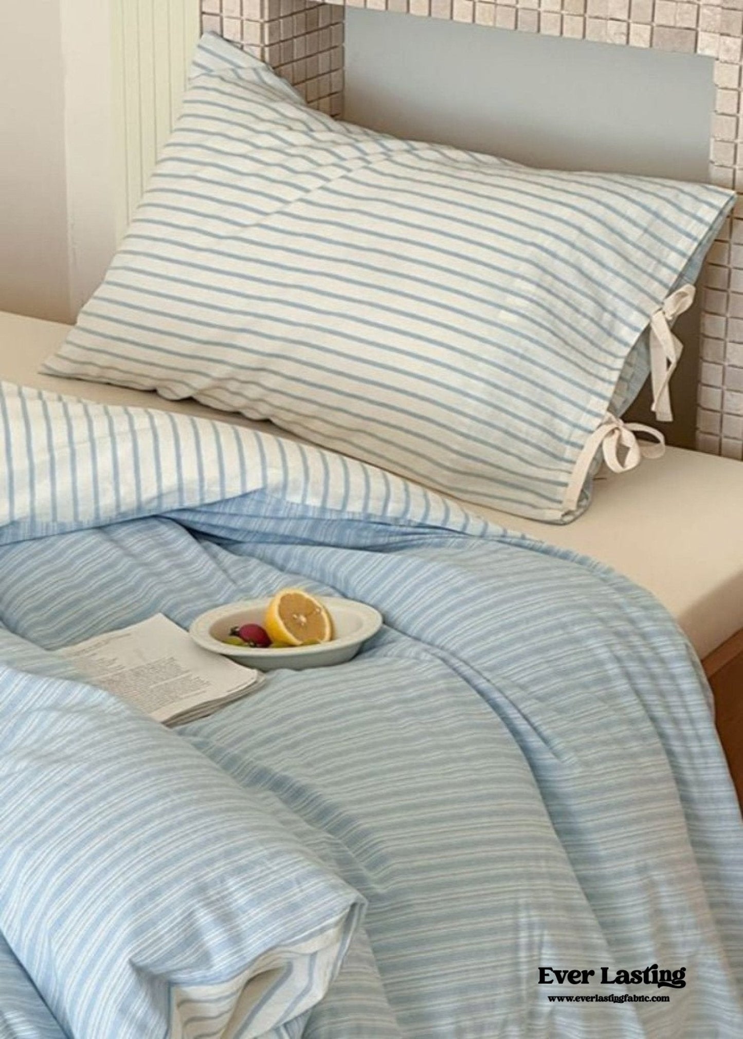 Josie Bow Tied Striped Bedding Set / Pink