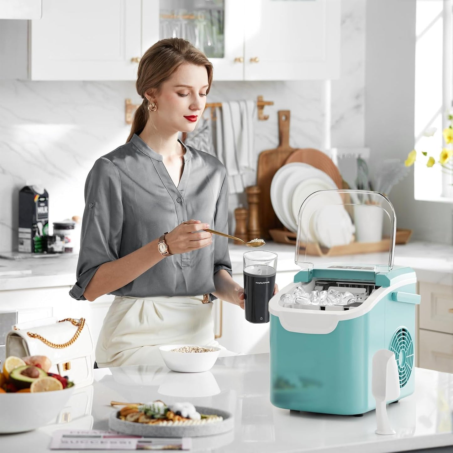 Kismile Ice Makers Countertop with Handle,8 Cubes in 6 Mins,Portable Ice Machine with Self-Cleaning for Home 58012RIM0