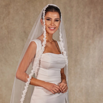 Flower Lace Bridal Veil- D216