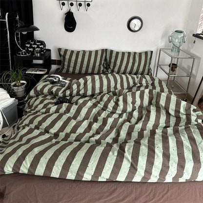 Liam Striped Bedding Set / Pink